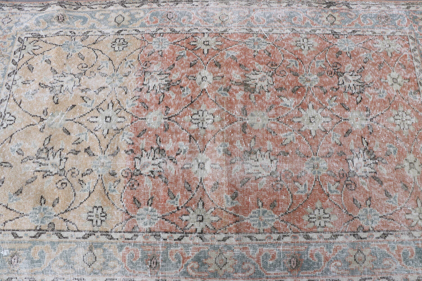 Turkish Vintage Oushak Accent Rug 4x7 for Bedroom