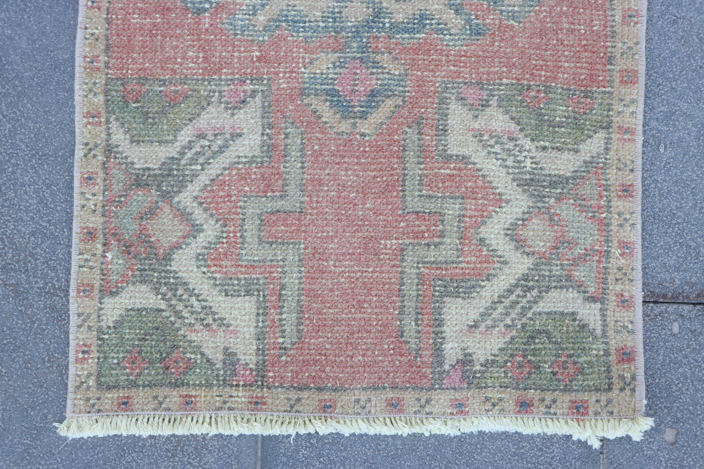 Turkish Vintage Anatolian Rugs for Bedroom and Bathroom