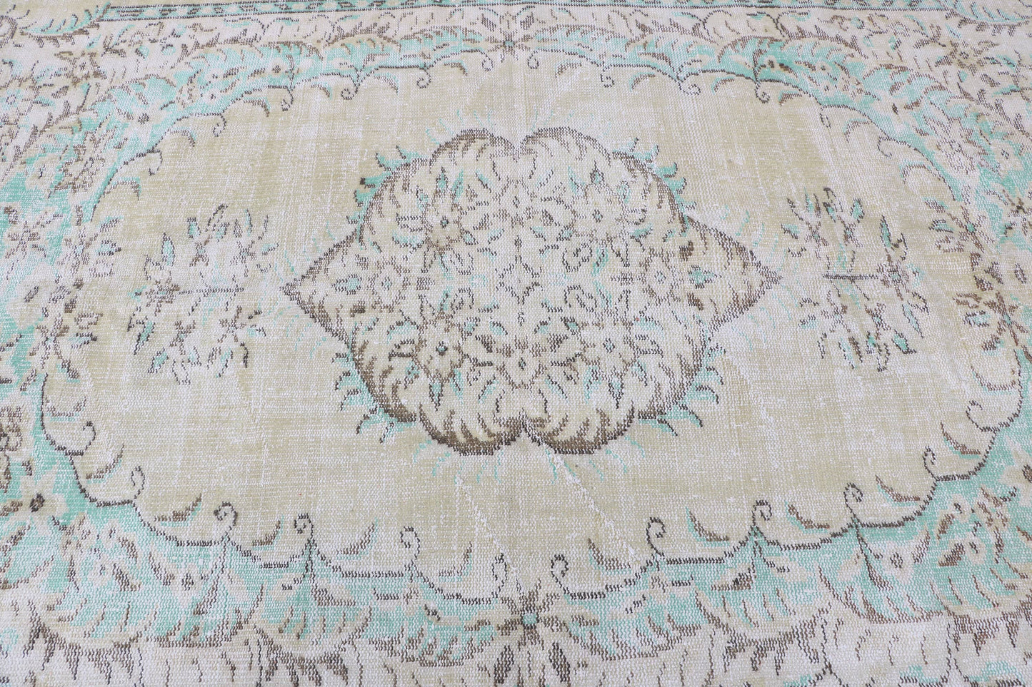 Large Vintage Turkish Anatolian Oushak Rug for Bedroom