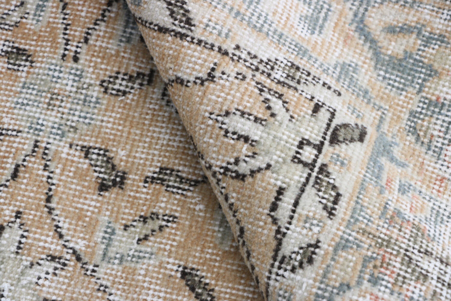 Turkish Vintage Oushak Accent Rug 4x7 for Bedroom