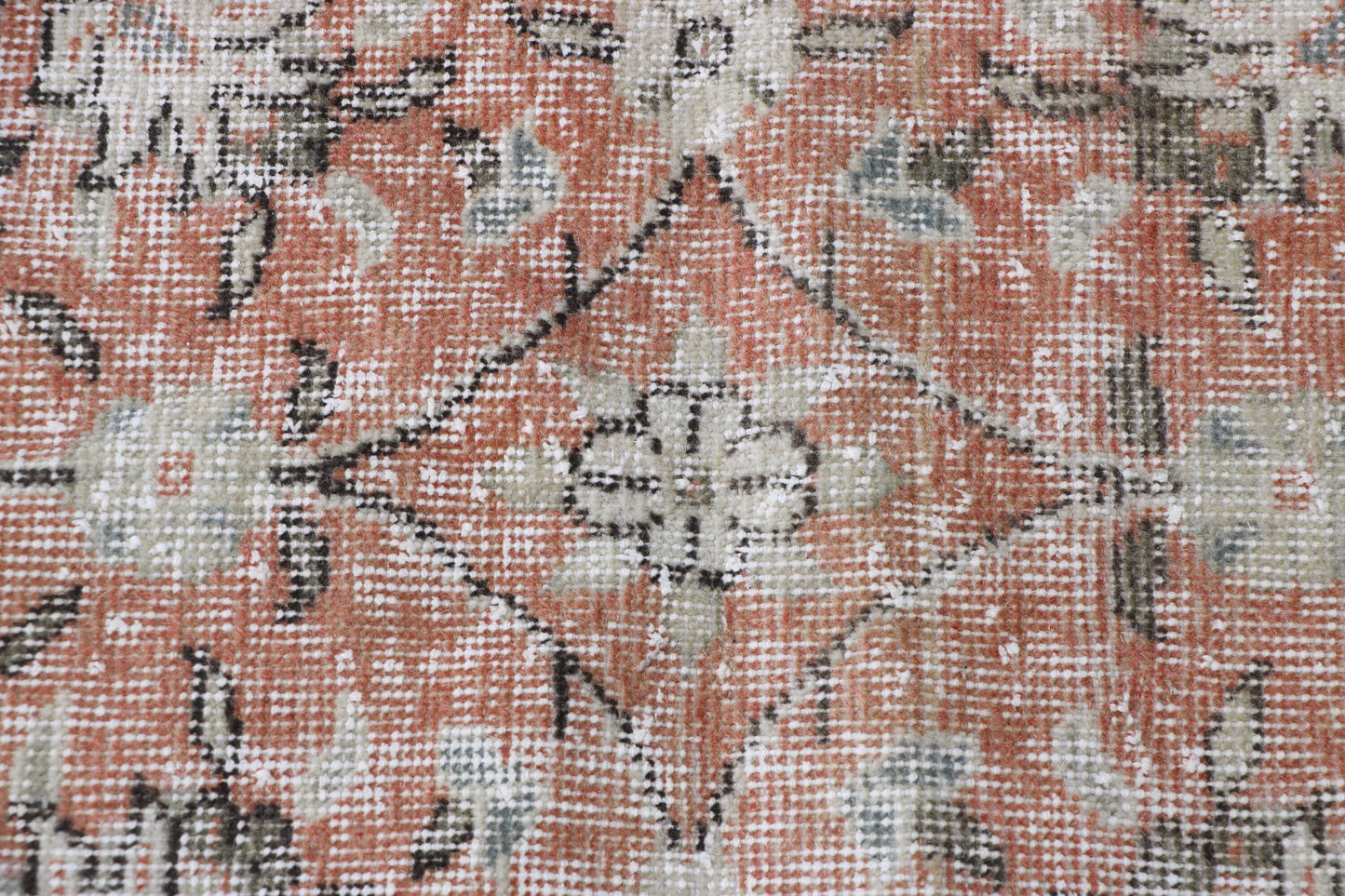 Turkish Vintage Oushak Accent Rug 4x7 for Bedroom