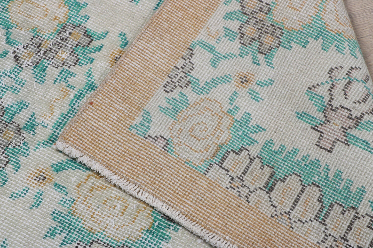 Vintage Turkish Oushak Accent Rug with Flower Pattern
