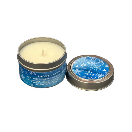 Snowflakes 4oz Travel Candle