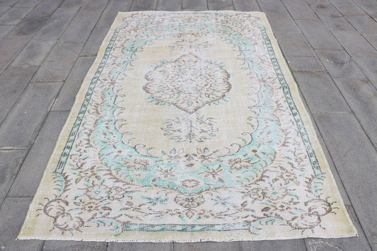 Large Vintage Turkish Anatolian Oushak Rug for Bedroom