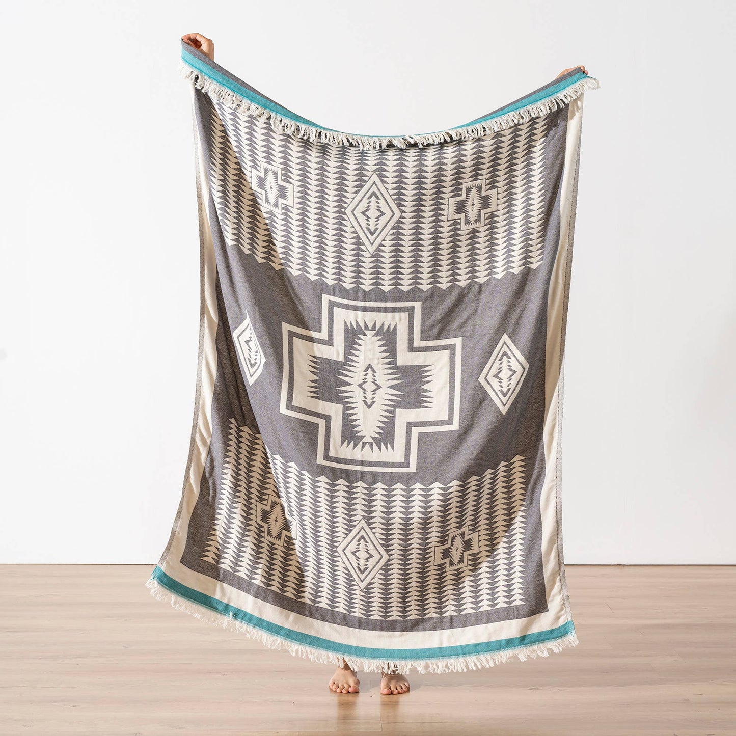 100% Cotton Throw Blanket Home Decor 51x67" Farmhouse Cover
