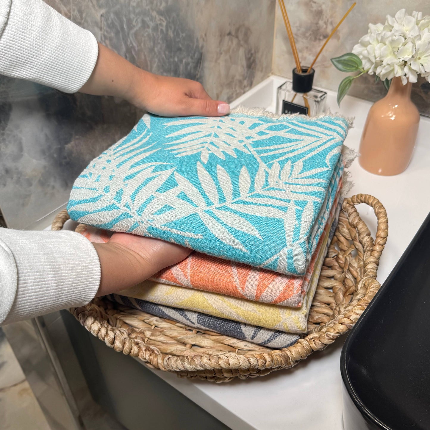 Tropical Patterned Turkish Cotton Towels for Daily Use