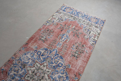 Vintage Classic Wool Rug: Red & Blue Intricate Design