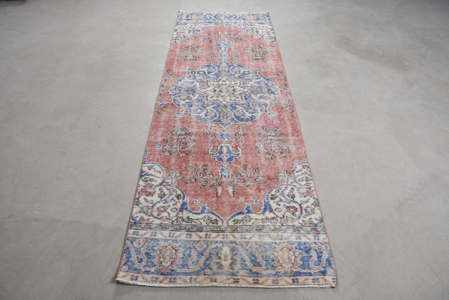 Vintage Classic Wool Rug: Red & Blue Intricate Design
