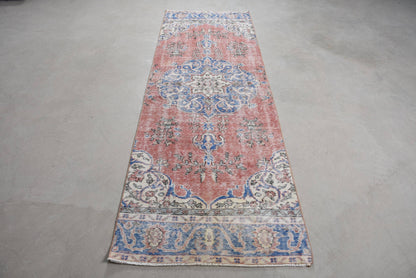 Vintage Classic Wool Rug: Red & Blue Intricate Design