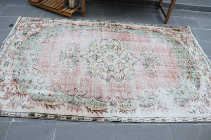 Turkish Vintage Rug 4,9x7,8 ft, Red Ikat Rug